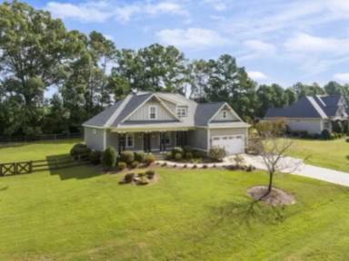 Main picture of 585 Herons Brook Dr