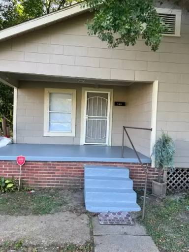 Main picture of 155 Maple St