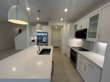Main picture of 637 Propulsion Rd