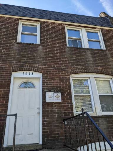 Main picture of 1613 Spruce Street - 2