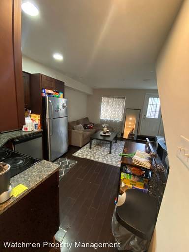 Main picture of 1802 W Montgomery Ave