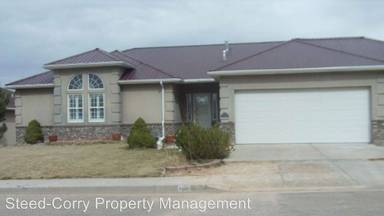 Main picture of 109 S Beacon Dr