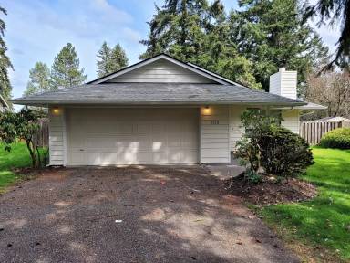 Main picture of 3172 Carpenter Hills Loop SE
