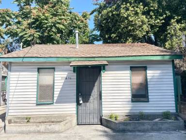 Main picture of 9556 Cortada St
