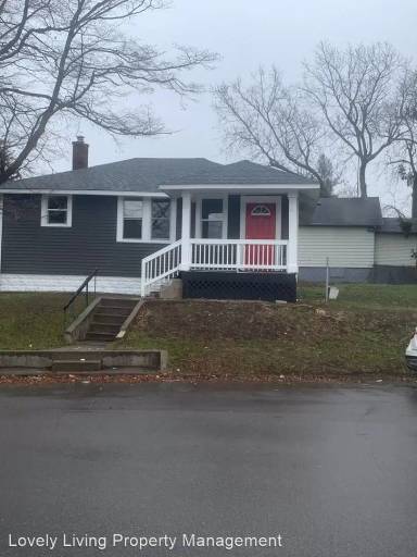 Main picture of 1325 Warren St