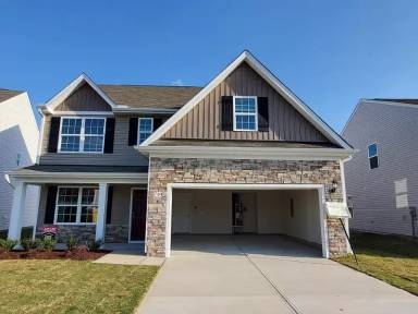 Main picture of 704 Little Patch St