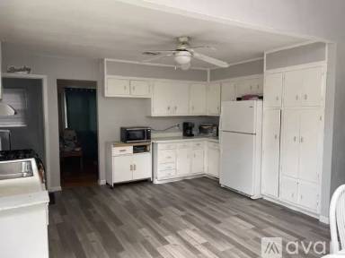 Main picture of 6 Wilson Ave