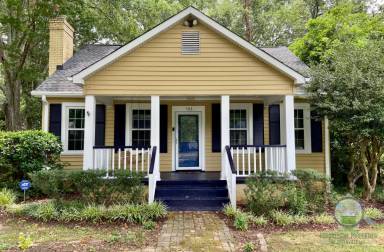 Main picture of 103 Willow Springs Dr