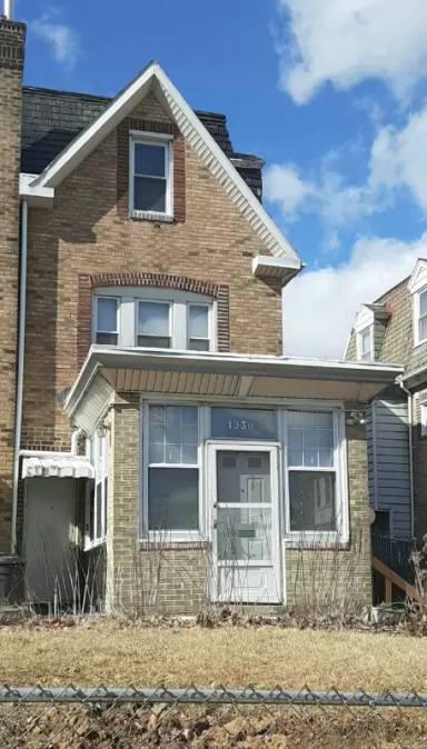 Main picture of 1930 N 61st St