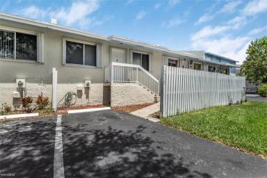 Main picture of 22117 SW 103rd Ct