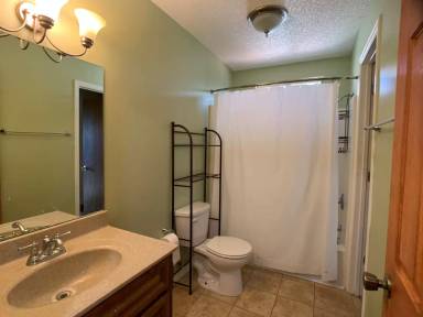 Main picture of 503 Mustang Dr