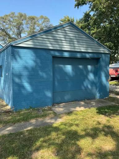 Main picture of 203 Astor St