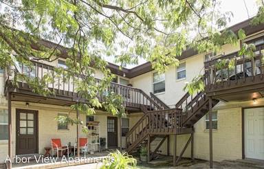 Main picture of Upgraded Apartments In Arlington Heights