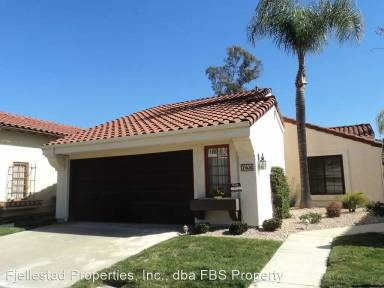 Main picture of 17828 Caminito Balata