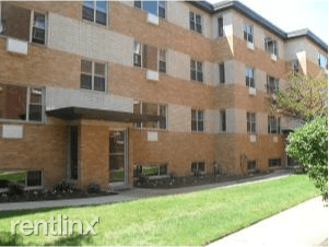 Main picture of 6966 N Ridge Blvd