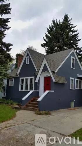 Main picture of 229 Grand Ave