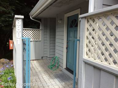Main picture of 6801 Cypress Gdns