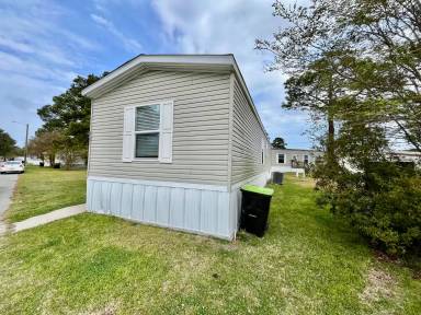 Main picture of 553 Corbin St