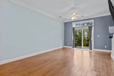 Main picture of 4916 Exton Park Loop