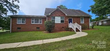 Main picture of 2820 Bellhaven Cir