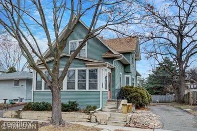 Main picture of 268 Duke St
