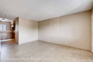 Main picture of 797 E Harmon Ave