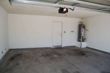 Main picture of 2604 W El Campo Grande Ave
