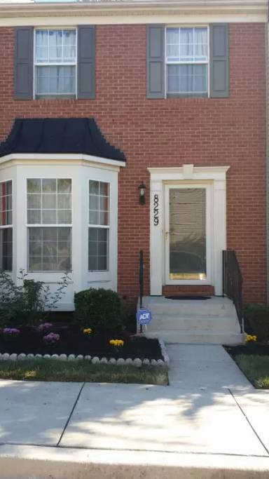 Main picture of 8229 Shooting Star Ln