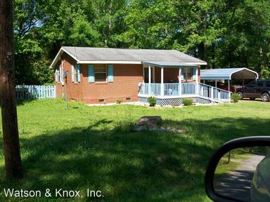 Main picture of 905 Aelise St