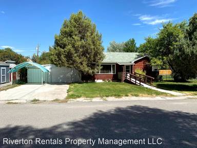 Main picture of 608 Spencer St