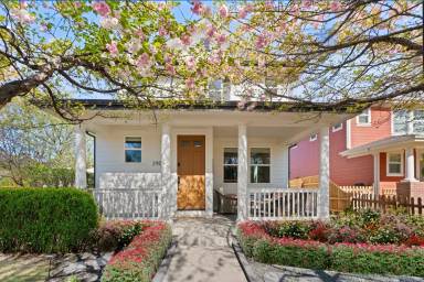 Main picture of 2907 Emporia St