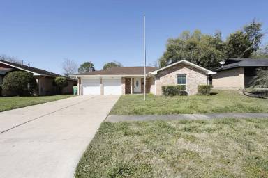 Main picture of 1732 Dolphin Dr