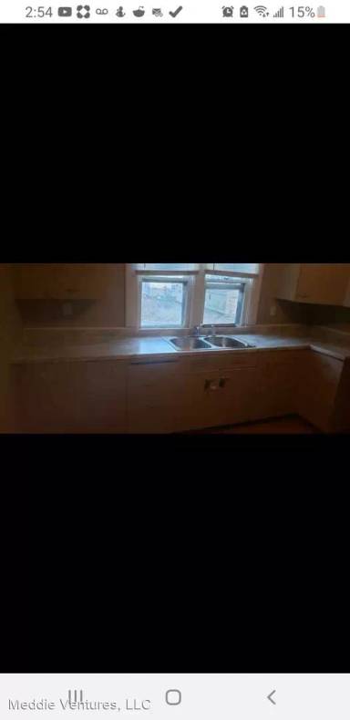 Main picture of 2120 Sanford St