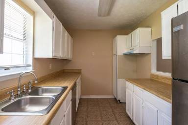 Main picture of 2101 Mallard Way