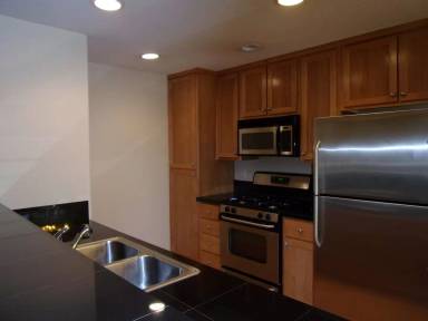Main picture of West Oaks Condominiums
