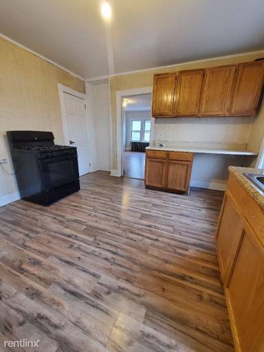Main picture of 11 Garfield St