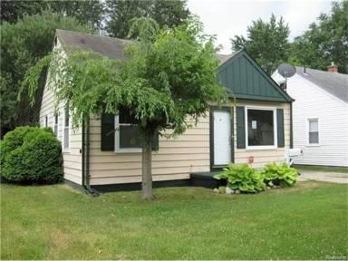 Main picture of 24735 Hopkins St