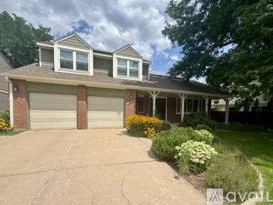 Main picture of 1412 Ticonderoga Dr