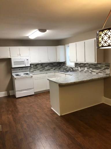 Main picture of 310 E Main St