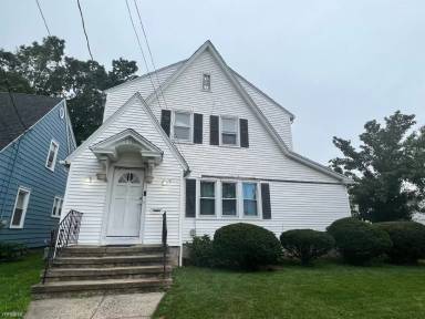Main picture of 1136 Capitol Ave