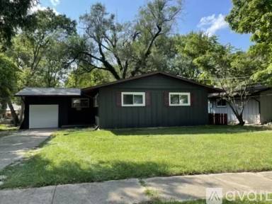 Main picture of 7833 Kirkland Dr