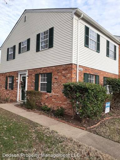 Main picture of 1623 Congressional Ct