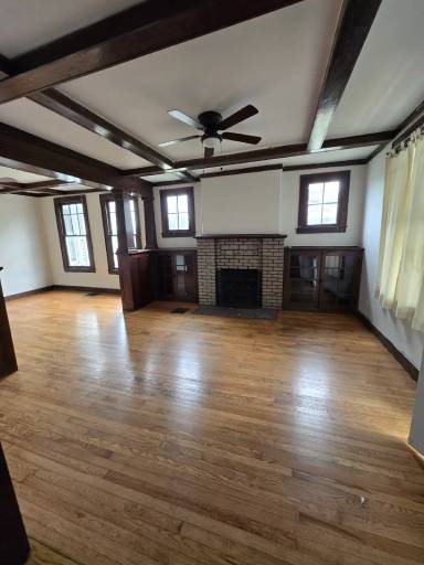 Main picture of 2700 E 5th Ave