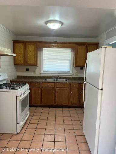 Main picture of 4330 Hickory Ave