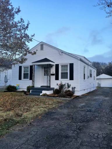 Main picture of 1633 Sale Ave