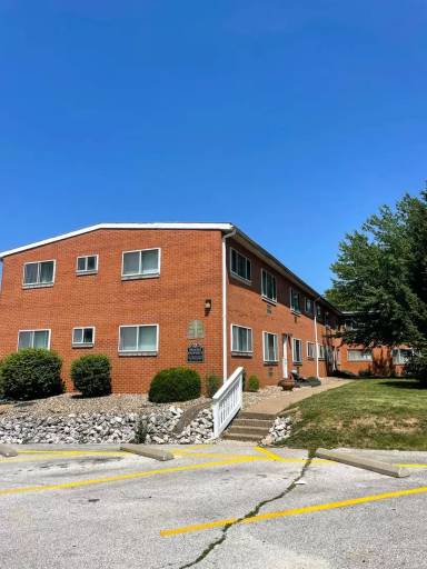 Main picture of 2900 State St