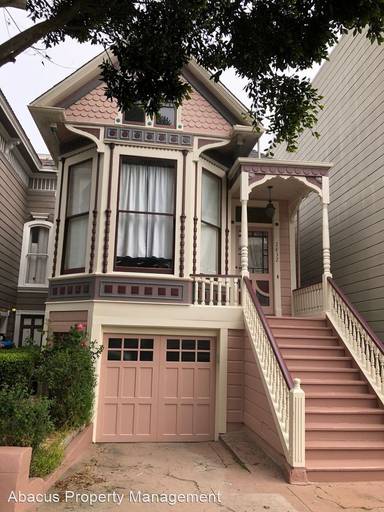 Main picture of 2808 Bush St
