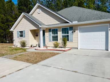 Main picture of 236 Upper Saddle Cir