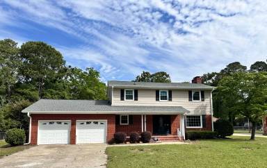 Main picture of 203 N Harding Dr