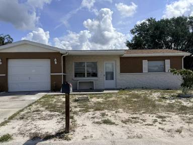 Main picture of 8437 Luray Dr